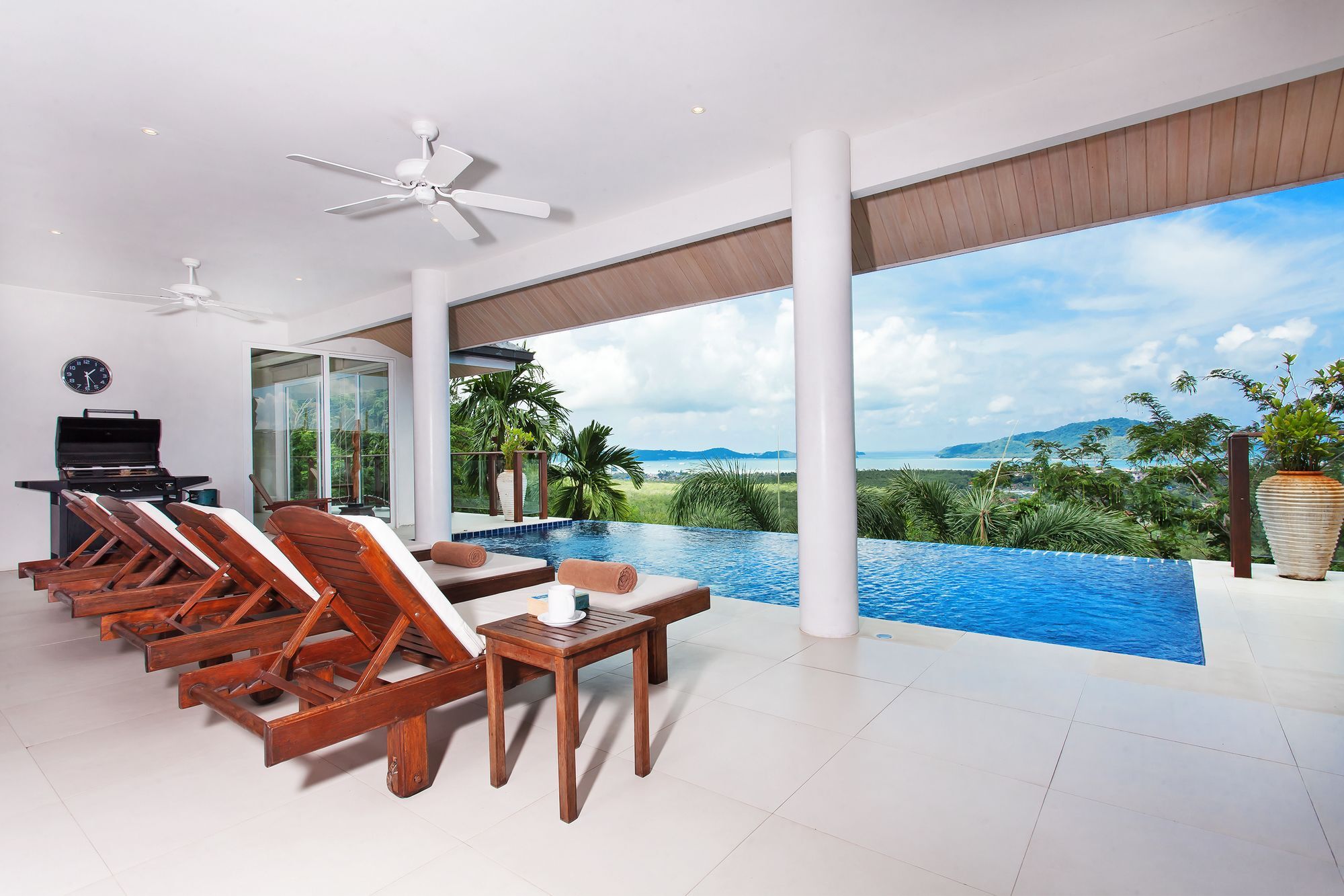 Villa Alangkarn Andaman 5 Bed Infinity Pool With Incredible View Nai Harn Екстер'єр фото